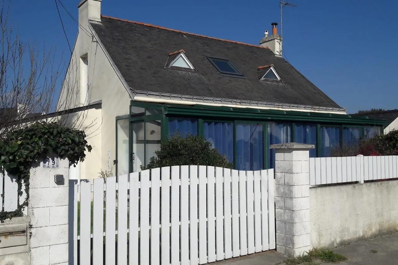 Maison Proche Centre Ville Et Plage contacts